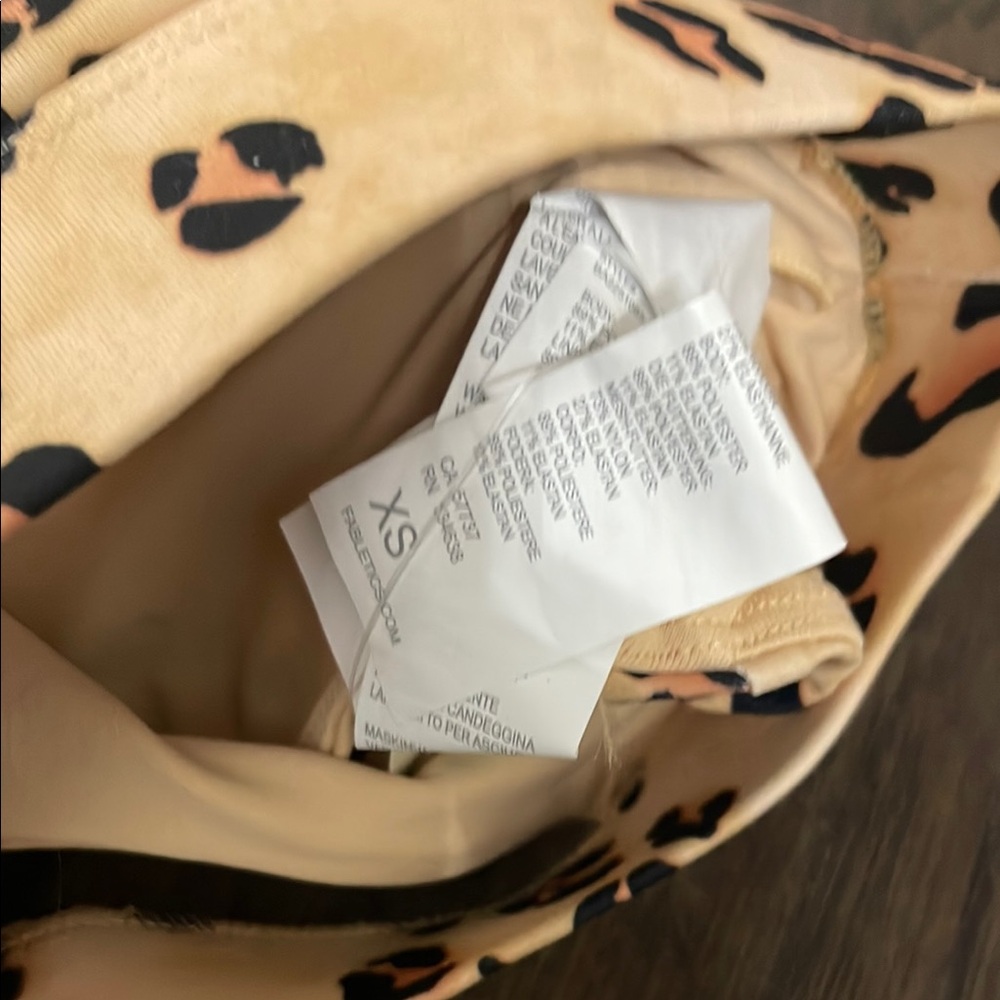Fabletics Leopard Print Sports Bra - Picture 2 of 4